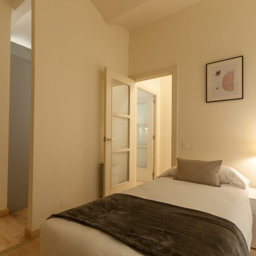 Apartment to rent near plaza cataluna By MyRentalHost